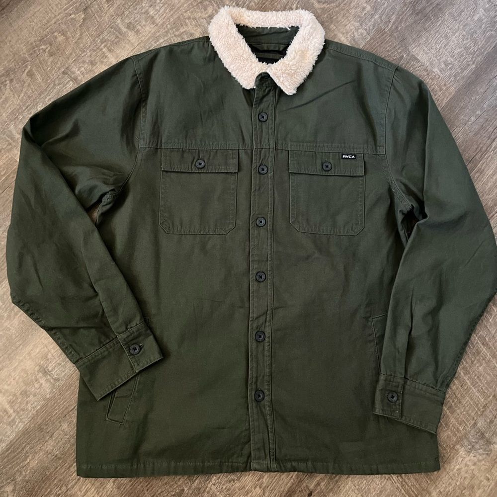 RVCA Range Faux Shearling Collar Shirt Jacket-Size Medium‎